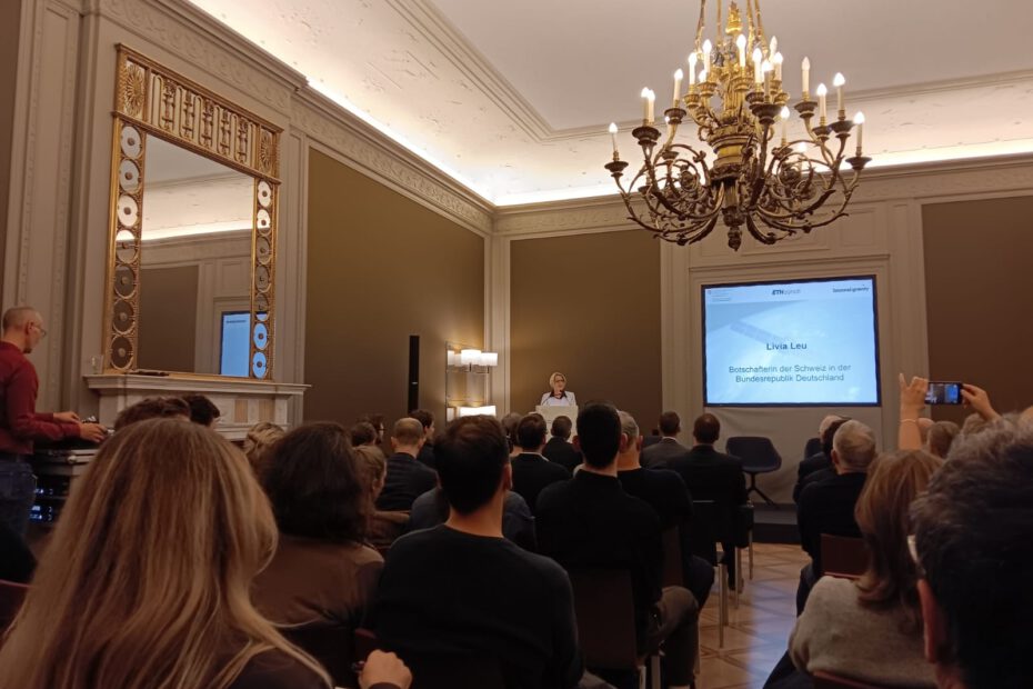 Botschaft Satellit 6