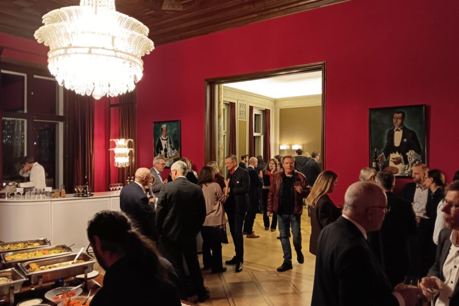 Botschaft Satellit 2